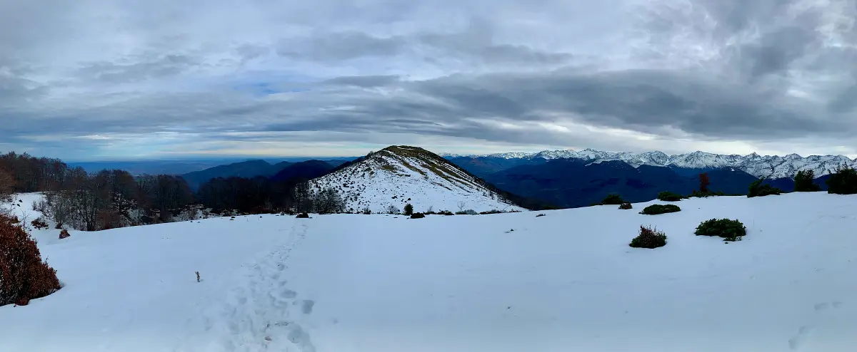 paysage de montagne et neige