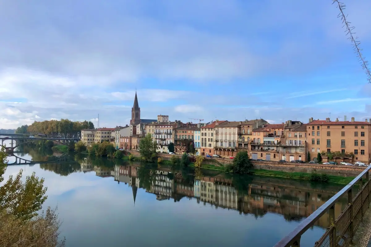 vue sur la rivière Montauban